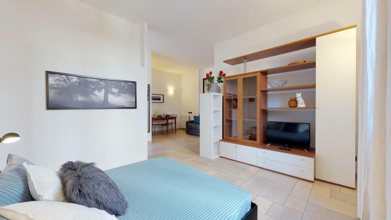 Apartment With Private Garden Near San Siro Stadium Milan Exterior photo
