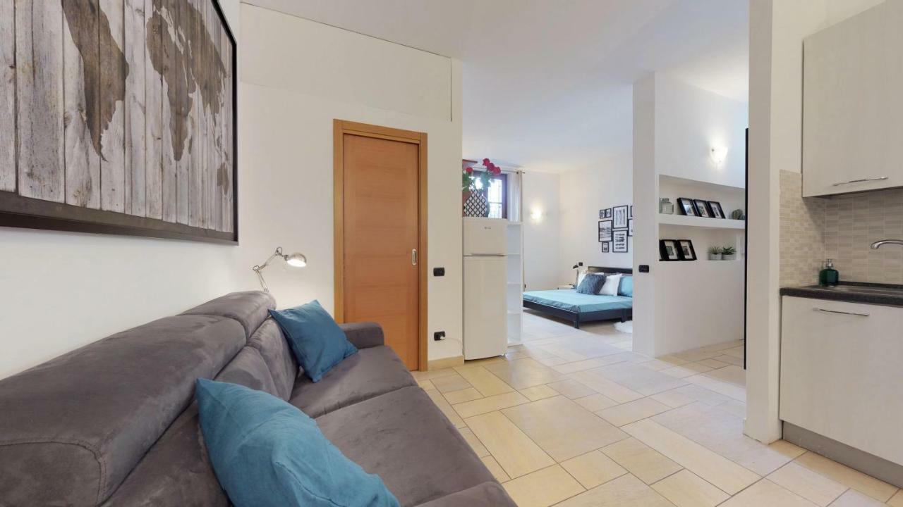 Apartment With Private Garden Near San Siro Stadium Milan Exterior photo